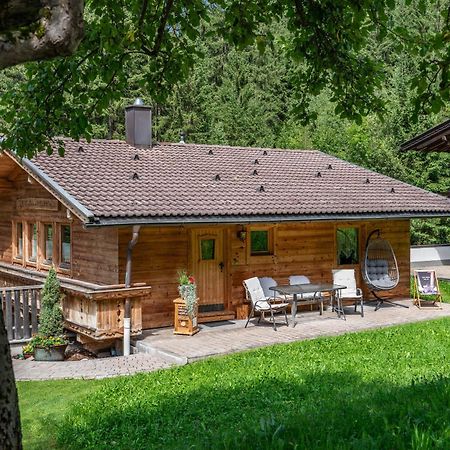 Holzknechthuette Villa Mayrhofen Bagian luar foto
